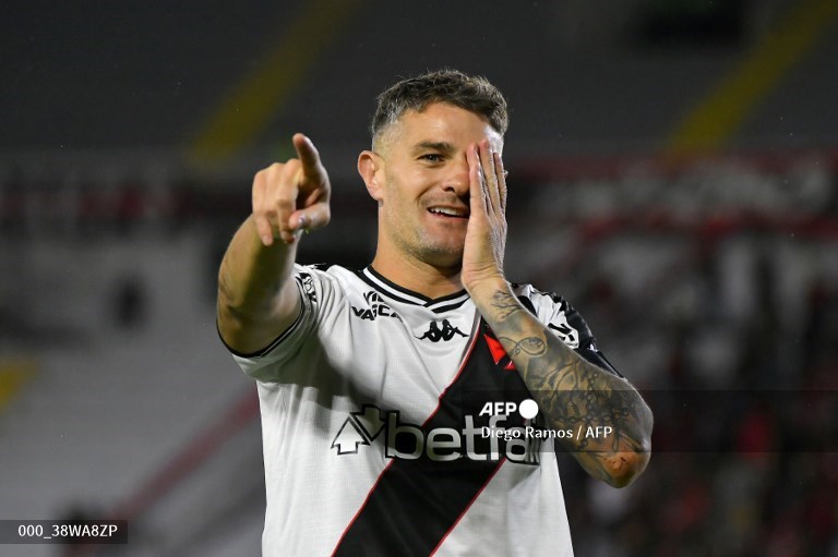 Foto 17: comemoração do  3ºgolo por Pablo Vegetti_Peru_2025